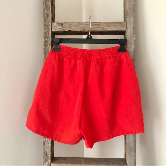 ❣️High-Waist Red Shorts - Picture 6 of 8